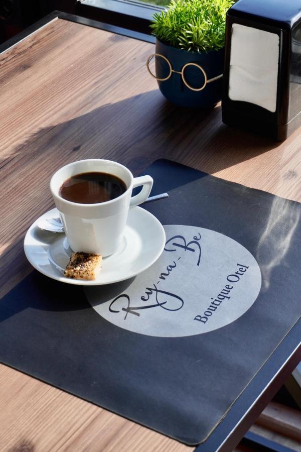 Reynabe Boutique Hotel Дикили Экстерьер фото