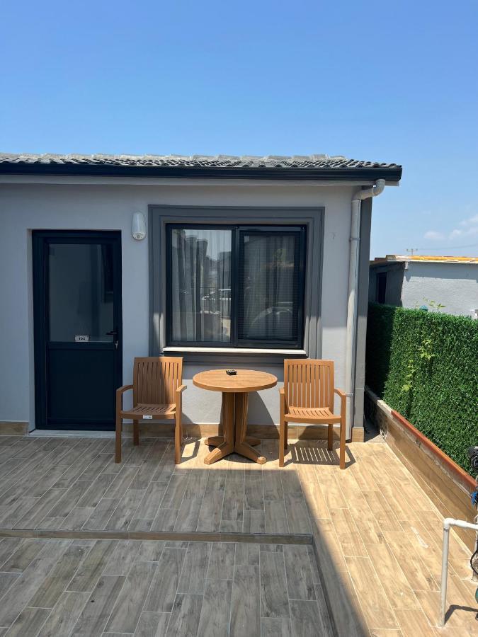 Reynabe Boutique Hotel Дикили Экстерьер фото